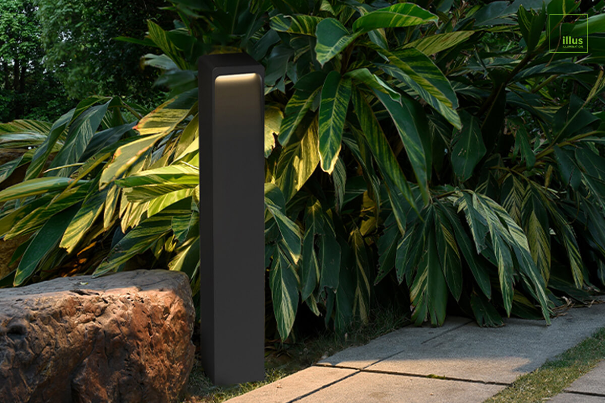 Winter LED Bollard Luminaire2 Changing LED Bollard Luminaire